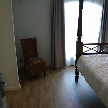 Domaine De L'espiguette Bed and Breakfast *