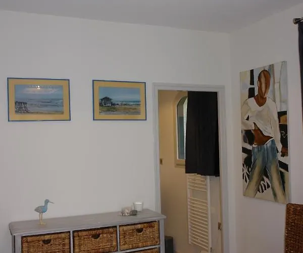 Domaine De L'espiguette Bed & Breakfast