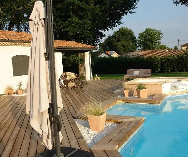 Domaine De L'espiguette Bed & Breakfast