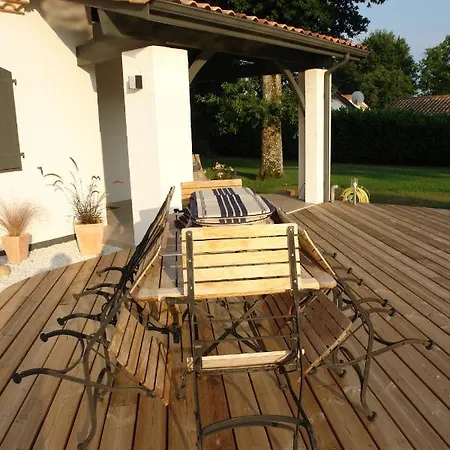 Domaine De L'espiguette Couette-café Biganos